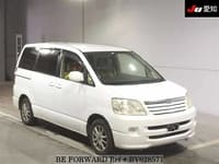 2003 TOYOTA NOAH