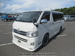 TOYOTA Regiusace Van