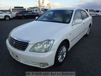 2004 TOYOTA CROWN ROYAL SALOON