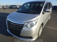 2016 TOYOTA NOAH X