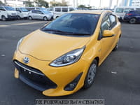 2017 TOYOTA AQUA HYBRID S