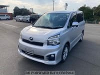 2010 TOYOTA VOXY Z