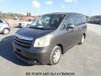 2010 TOYOTA NOAH X SMART EDITION
