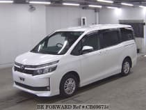 Used 2017 TOYOTA VOXY CB696734 for Sale