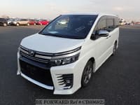 2017 TOYOTA VOXY ZS KIRAMEKI 2