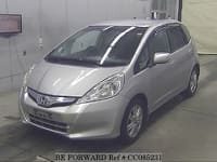 2011 HONDA FIT HYBRID NAVI PREMIUM SELECTION