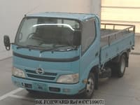 2010 HINO DUTRO