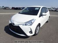 2017 TOYOTA VITZ F