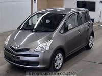 2005 TOYOTA RACTIS X L PACKAGE