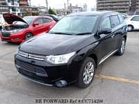 2013 MITSUBISHI OUTLANDER PHEV G NAVI PACKAGE