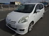 DAIHATSU Boon Luminas (4)