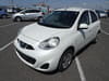 NISSAN March (671)