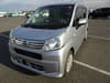 DAIHATSU Move (90)