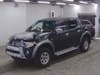 MITSUBISHI Triton (203)
